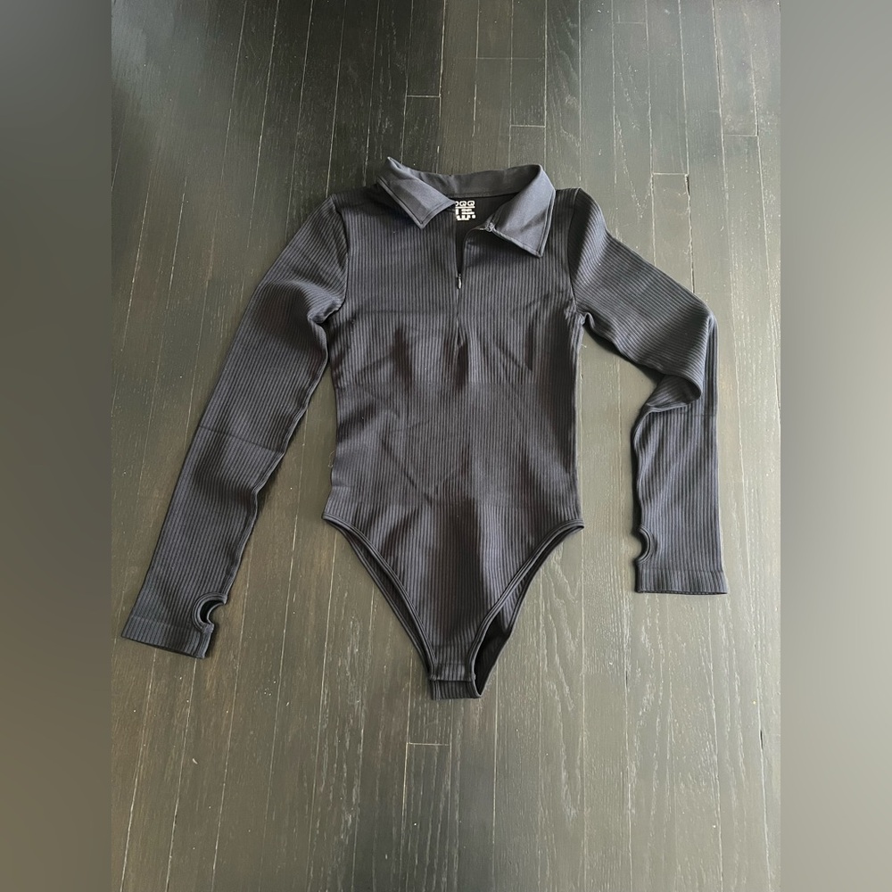 OQQ Bodysuit Black Long Sleeve SIZE L